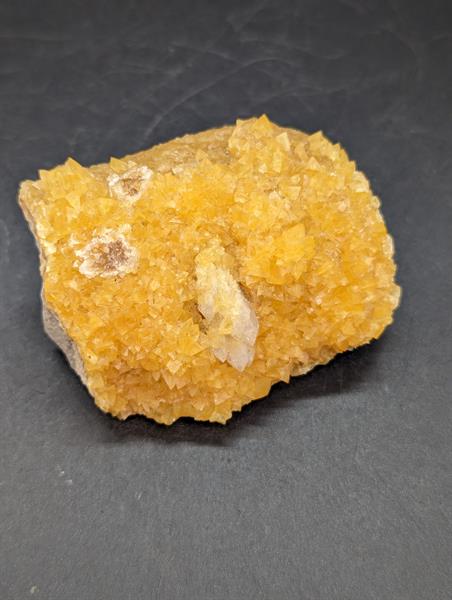 Calcite var. Honey / Baryte