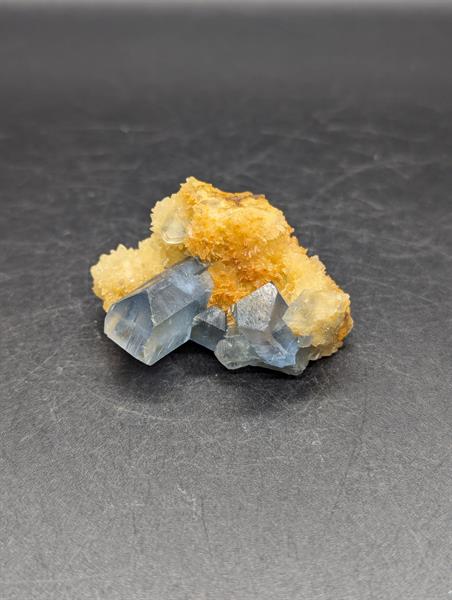 Celestine / Calcite