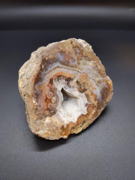 Chalcedony var. Odysseus Agate