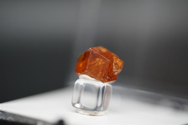 Garnet var. Hessonite