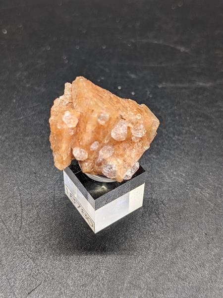 Gmelinite-Na ps. Chabazite / Analcime