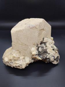 Orthoclase / Mica