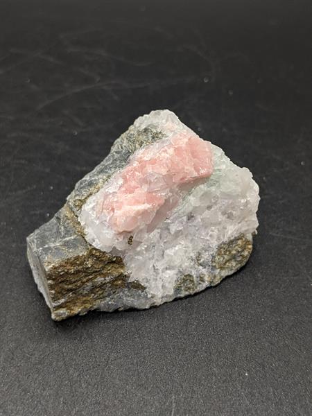 Rhodochrosite / Fluorite