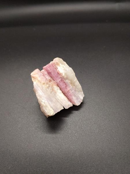 Tourmaline var. Rubellite